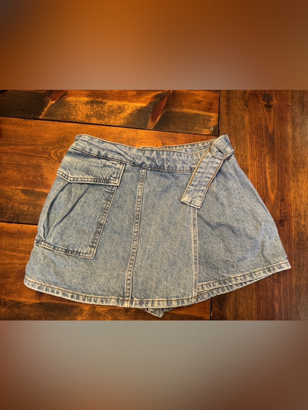 Light Wash Denim Mini Skort with Belt Loop| Zara |